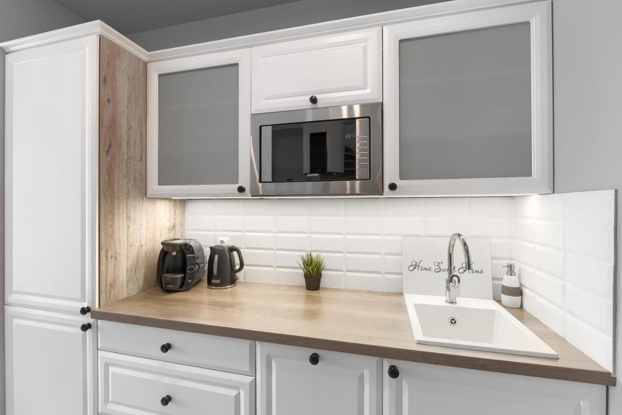 Exclusive New Town Apartment *